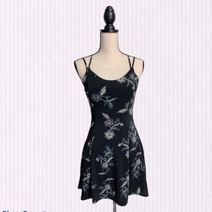 NWT Aeropostale Black Floral Strappy Skater Dress